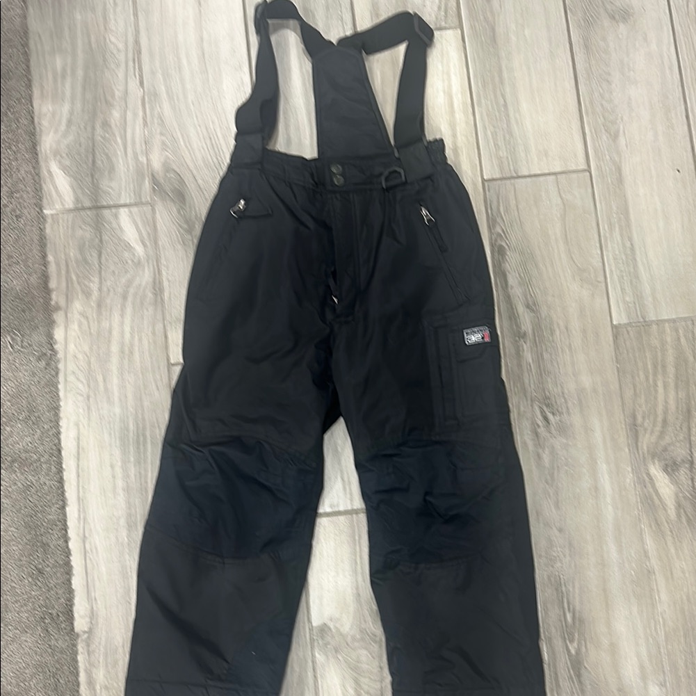Weatherproof 32 Degrees Brand Black Snow Pants With Suspenders